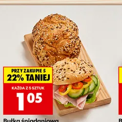 Bułka śniadaniowa z ziarnami