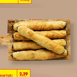 Borek ze szpinakiem i serem