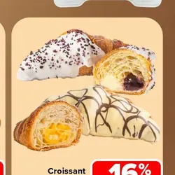 Croissant z nadzieniem