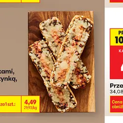 Zapiekanka z pieczarkami, serem, ketchupem i szynką