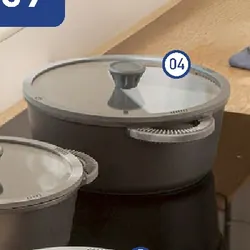 Garnek aluminiowy z pokrywką 28 cm